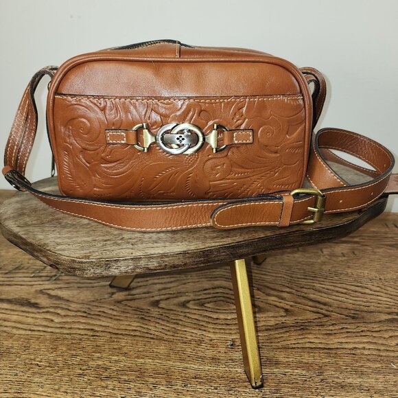 Cerrisi Oval Shoulder Bag Heritage Collection Patricia Nash